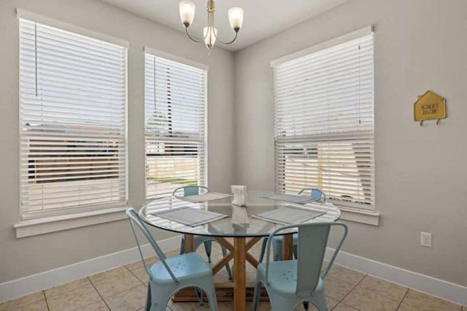 The open floor plan is perfect for you & yours to break bread over a meal.