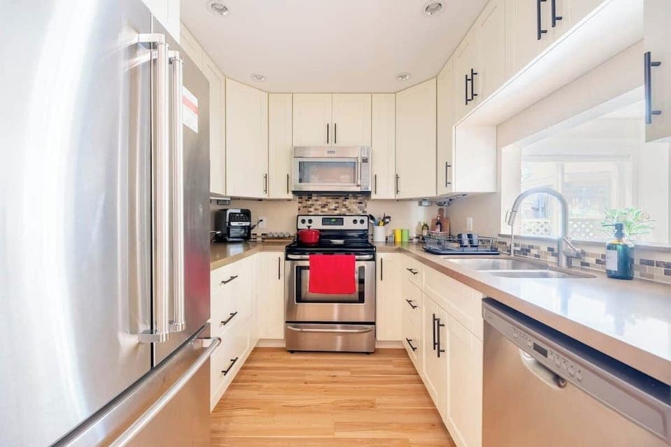 ⭐️⭐️⭐️⭐️⭐️ Scott -Calgary, Canada
"They have truly thought of everything"