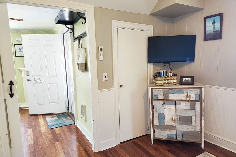 The television in the downstairs bedroom/playroom is great for kids.