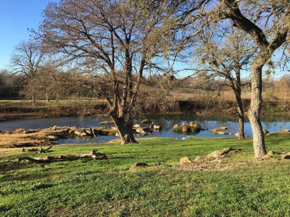 Gentle Slope to water! 