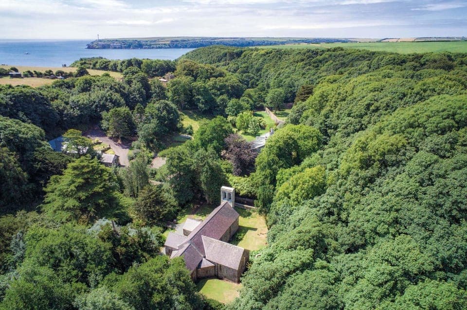 Gofan - 1 Bedroom - St Ishmael's (21572)