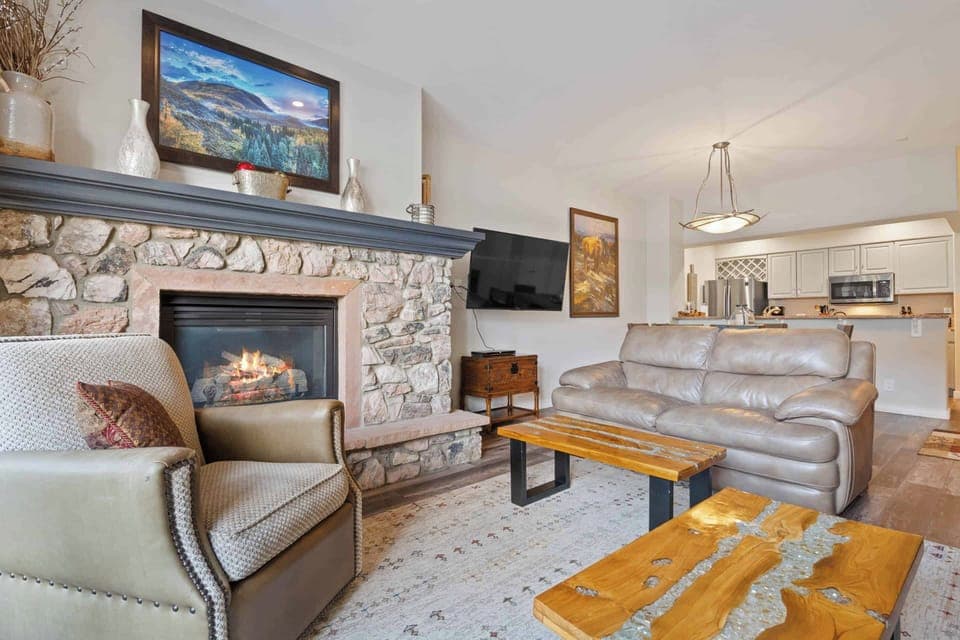 1687289716827-1710-1