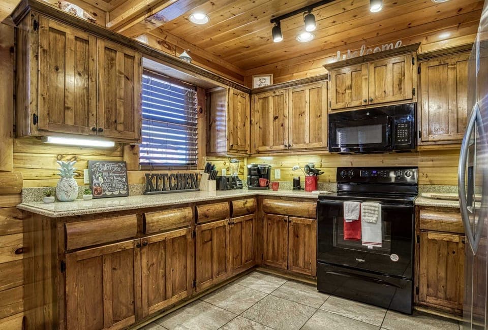 Rustic charm meets modern convenience for culinary adventures!