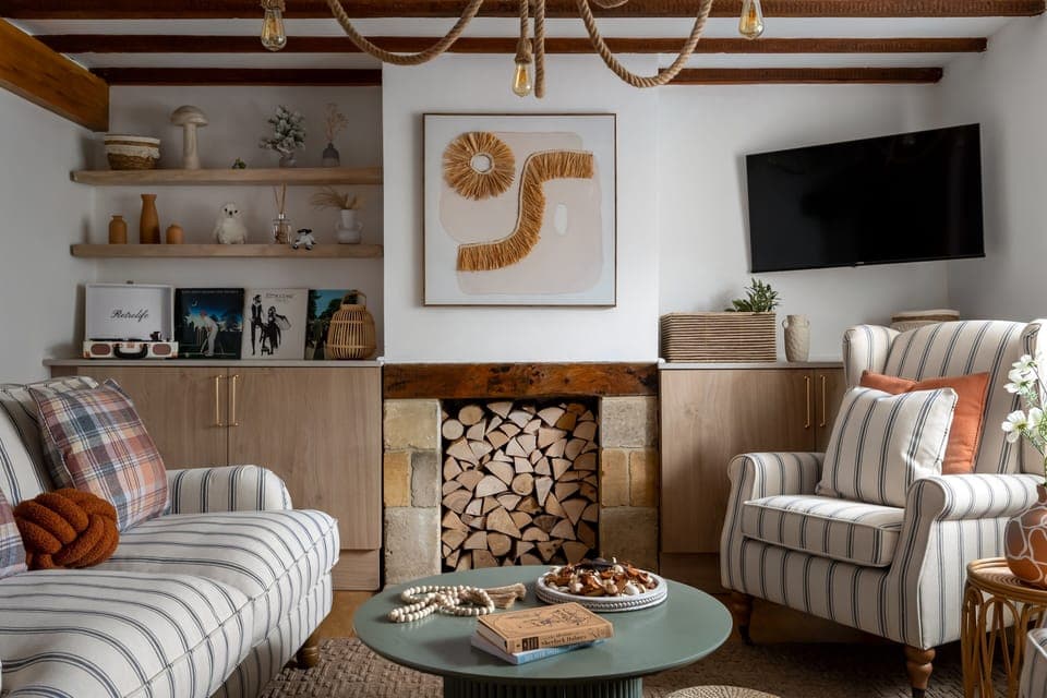 70 - Glebe Cottage - GL54 1DR - Full