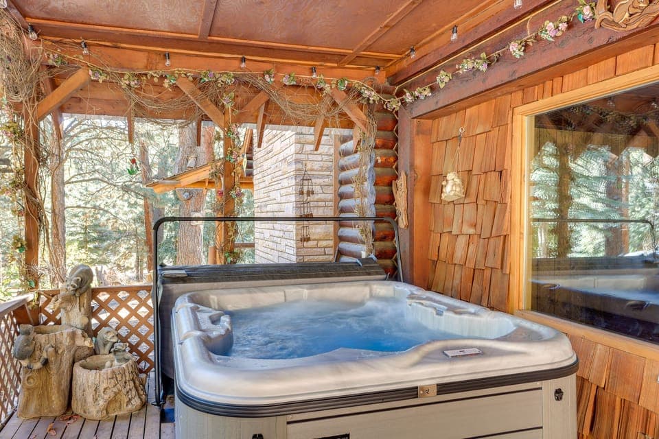 Bayfield Vacation Rental | 3BR | 2.5BA | Stairs Required | 2,354 Sq Ft