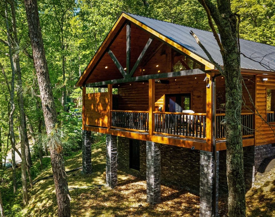 Feels like your own private treehouse