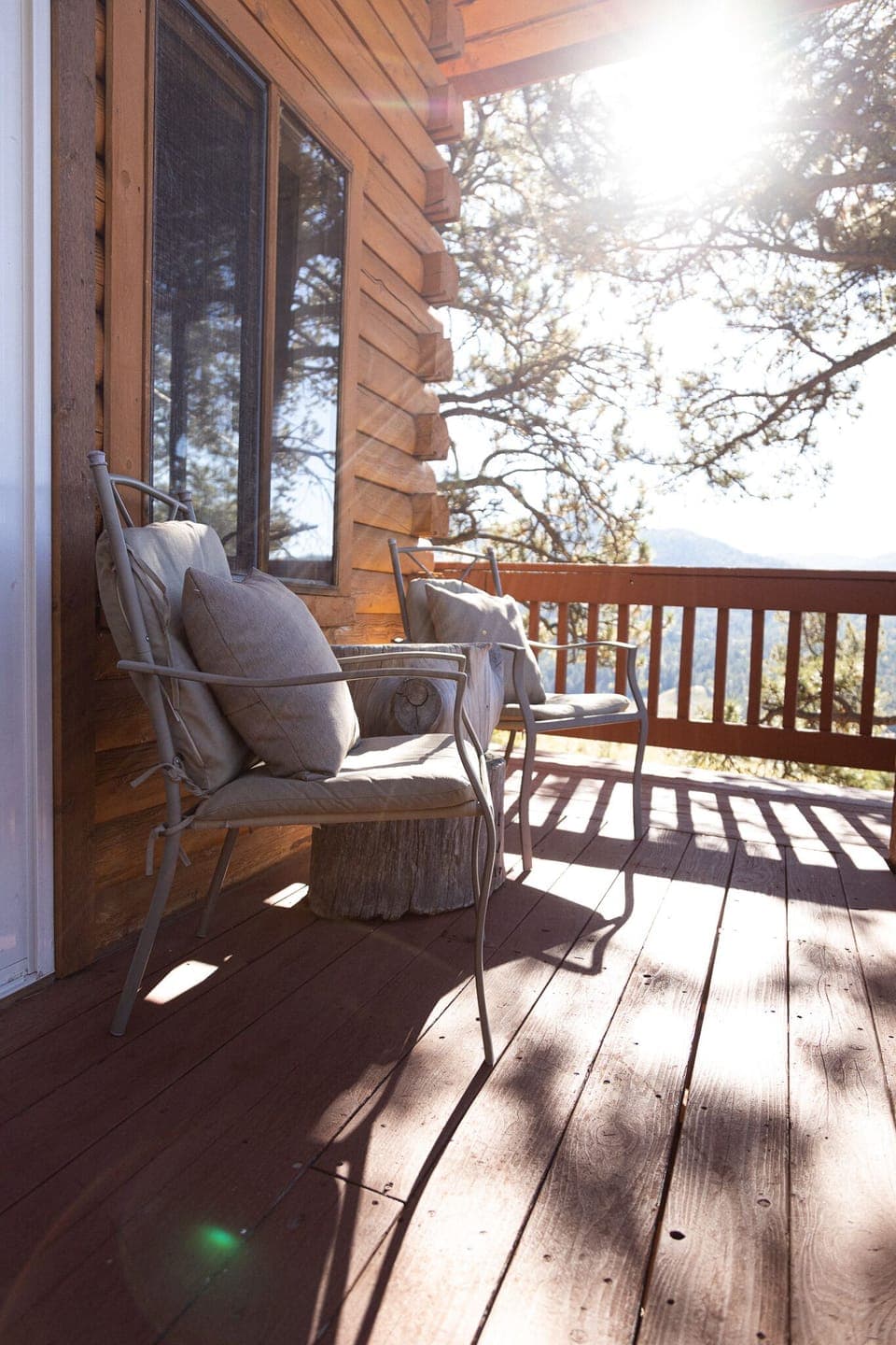 Breathe in the Beauty: Our Balcony Retreat Offers a Stunning View and Serenity 🌅🍃
