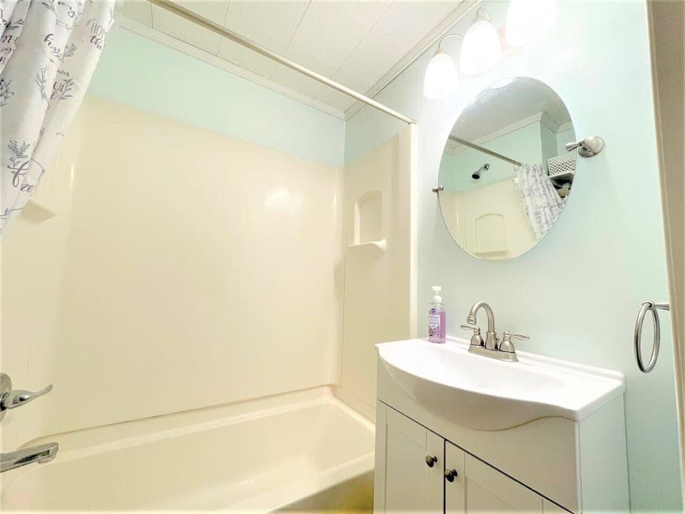 Full Bath