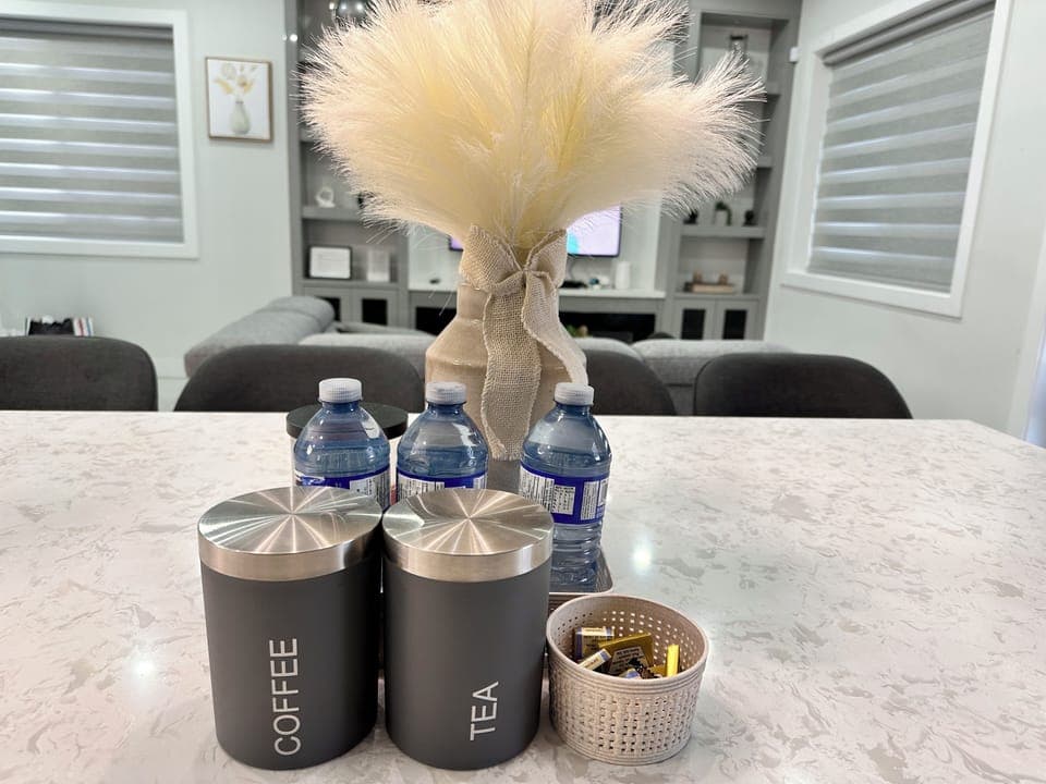 Served with Tea, Coffee, water and candy.