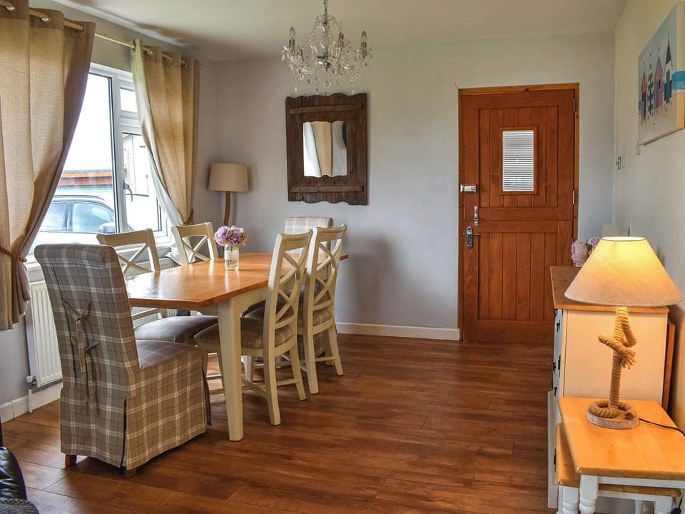 Living area | Gwel Y Don, Pentraeth