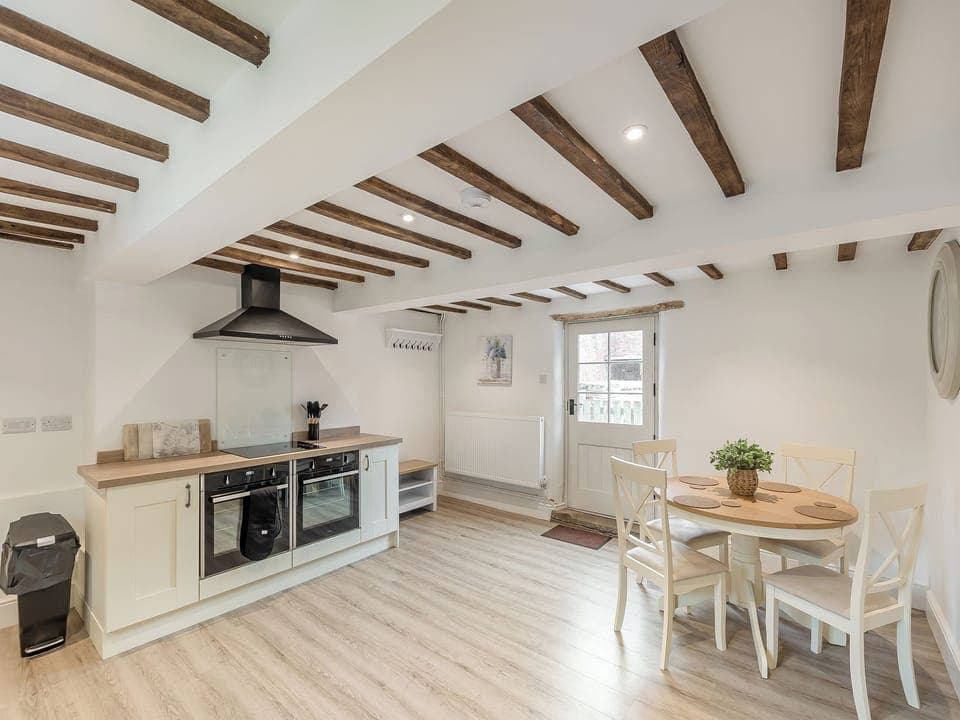 Kitchen | The Farmhouse - Norwood Park, All Nottinghamshire