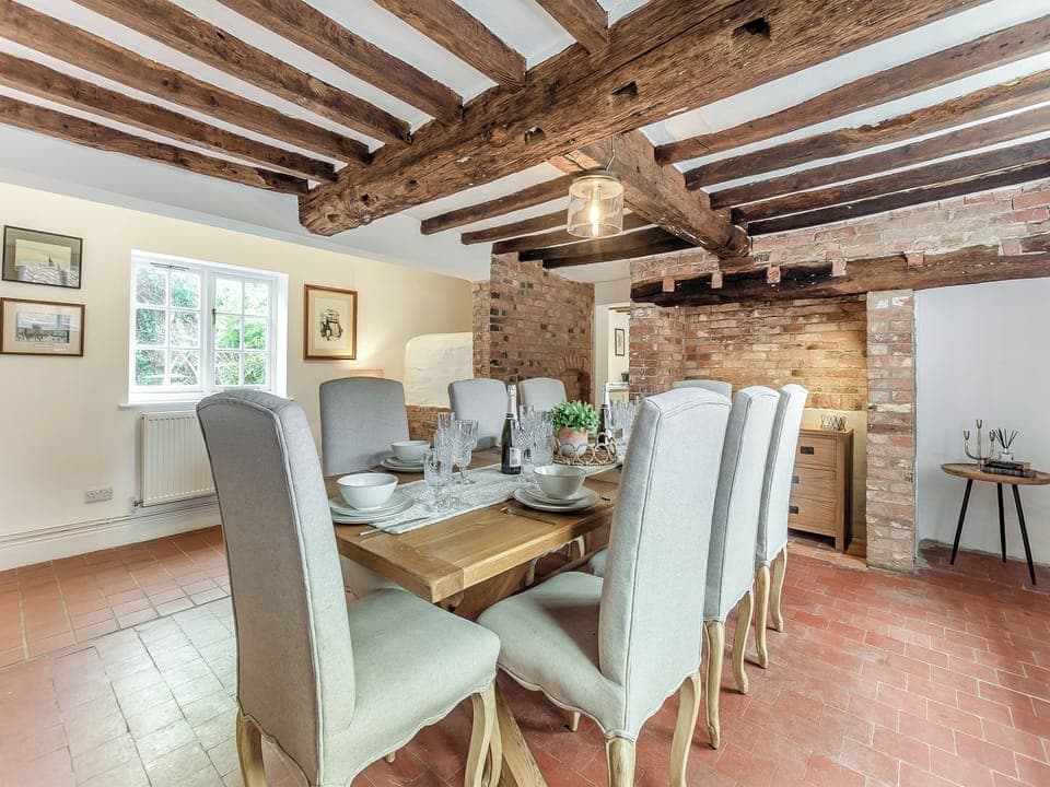 Dining room | The Farmhouse - Norwood Park, All Nottinghamshire