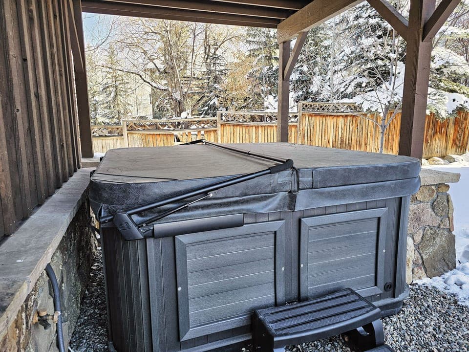 Private Hot Tub