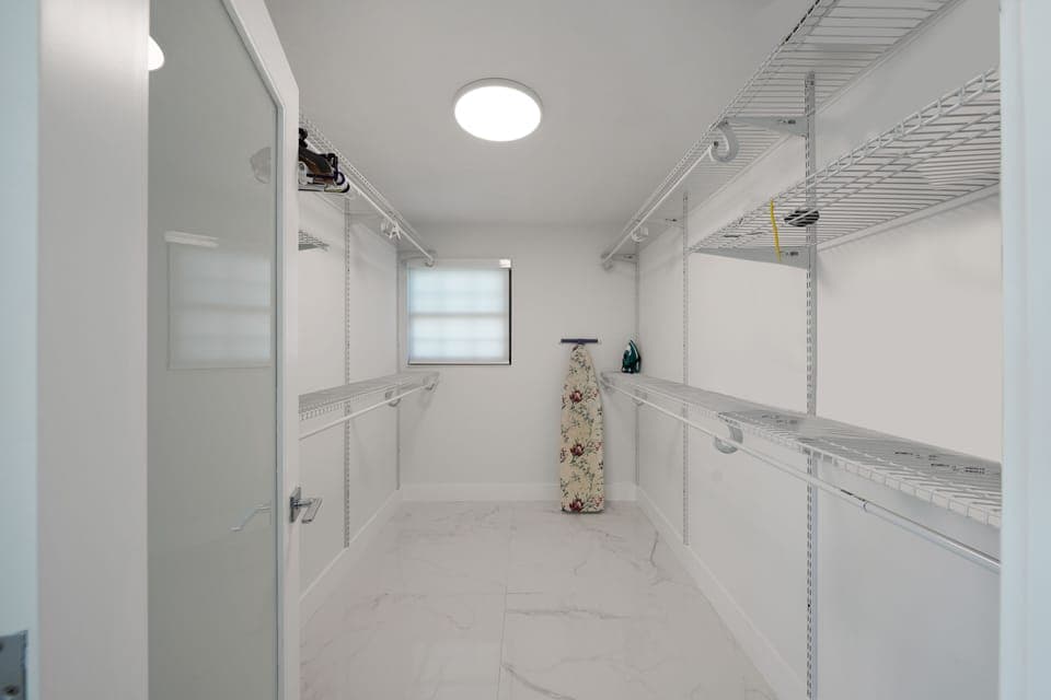 Space Galore: Get Organized and De-Clutter with Ample Room for Storage Solutions