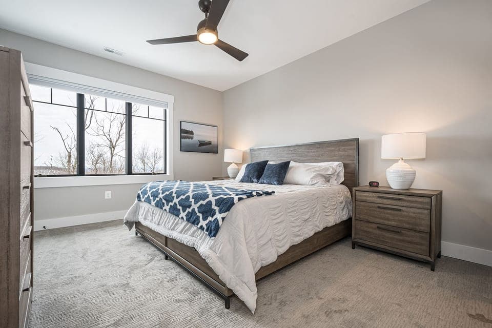 Mountain Mindset - Upper Level Primary Suite 1