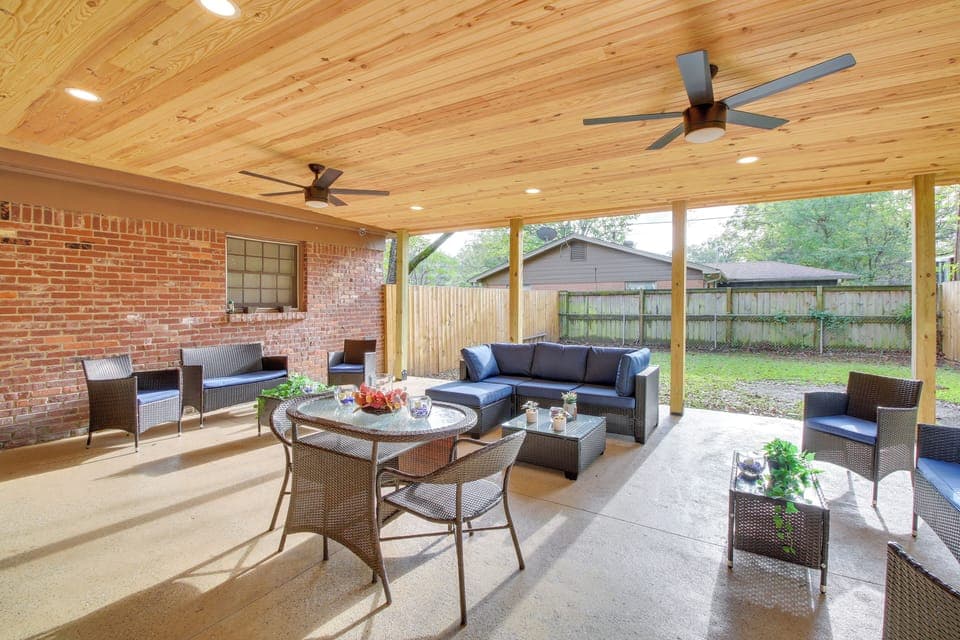Little Rock Vacation Rental | 4BR | 2BA | 2,200 Sq Ft | 1 Step to Enter
