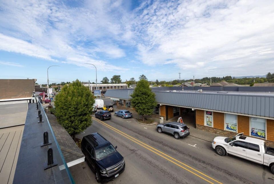 1,000 square foot rooftop deck overlooking Pacific Avenue