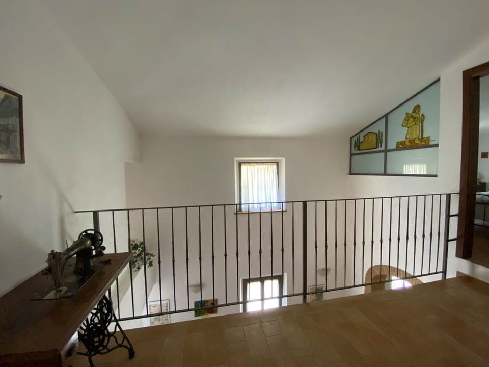 Autumn, Living Room, Spring, Summer