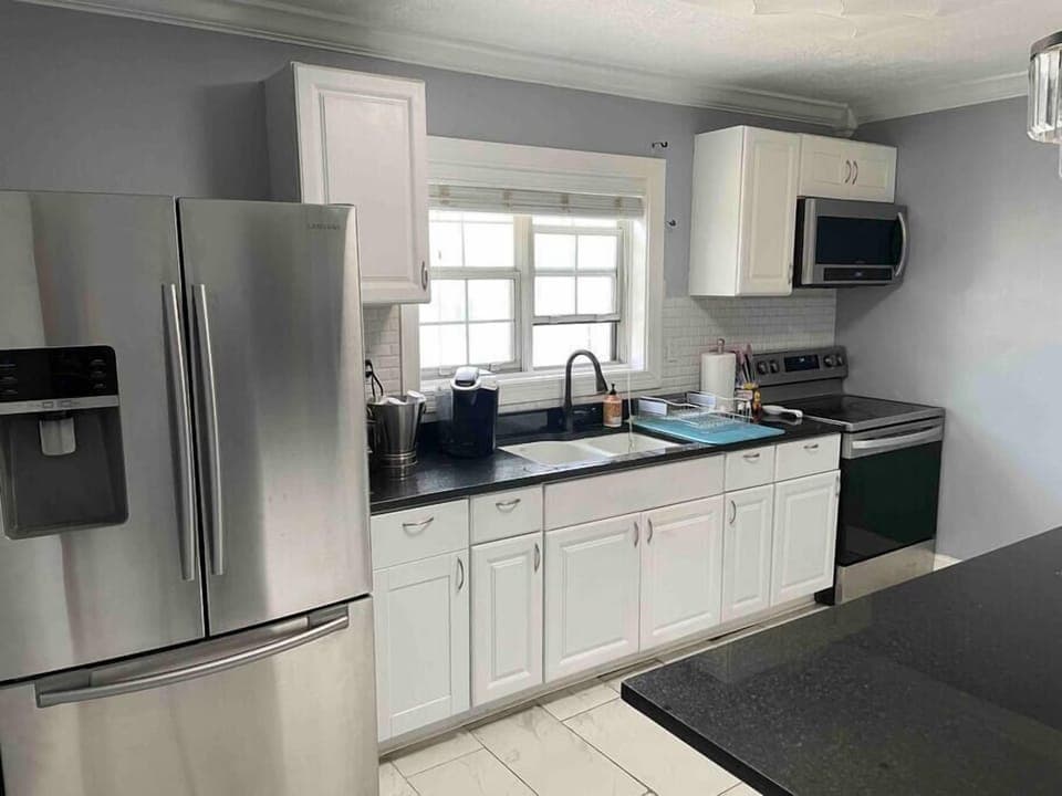 Kitchen (2)