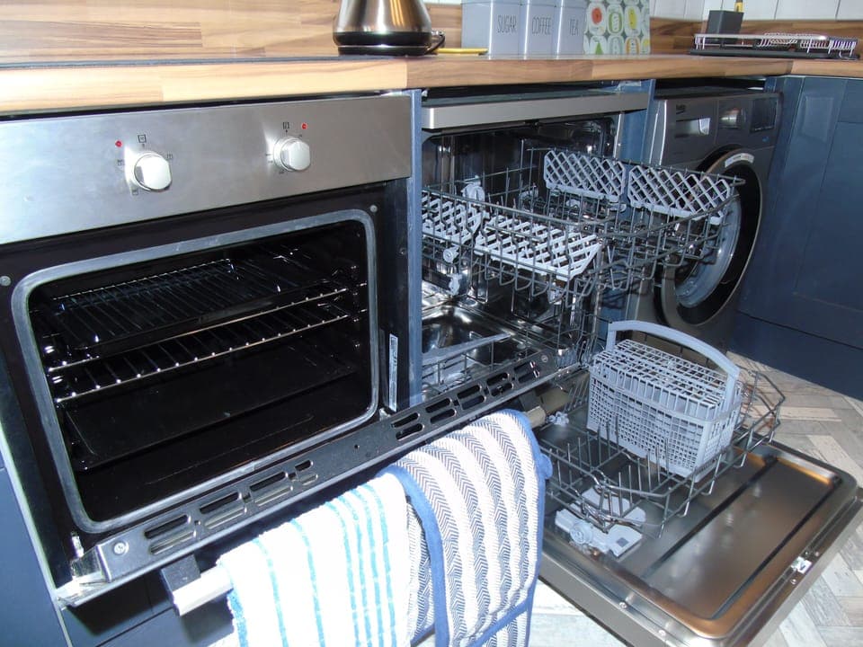 Oven, Dishwasher and Washing Machine