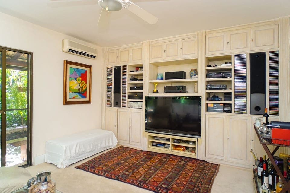 Communal lounge / TV room