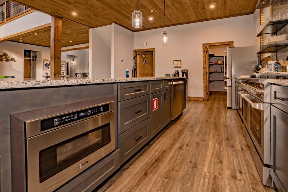 Private kitchen