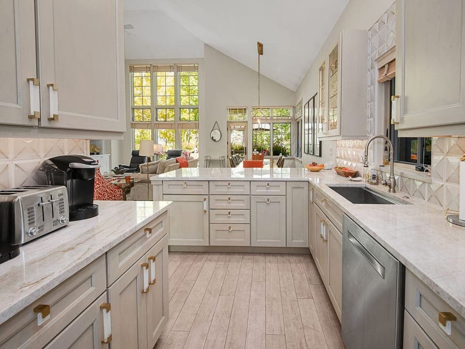 Kitchen View 3