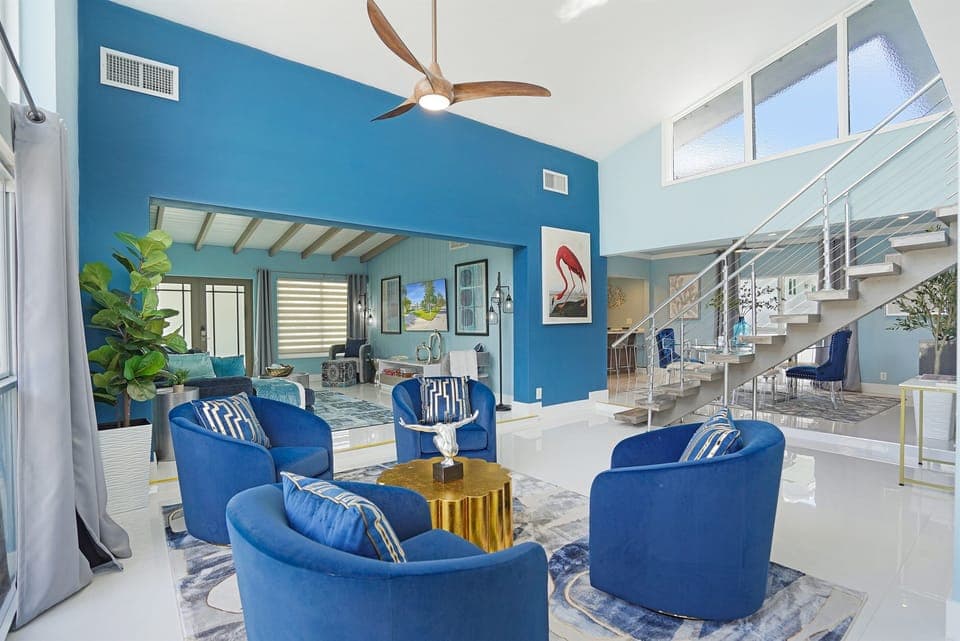 Kick off your shoes and enjoy every corner!