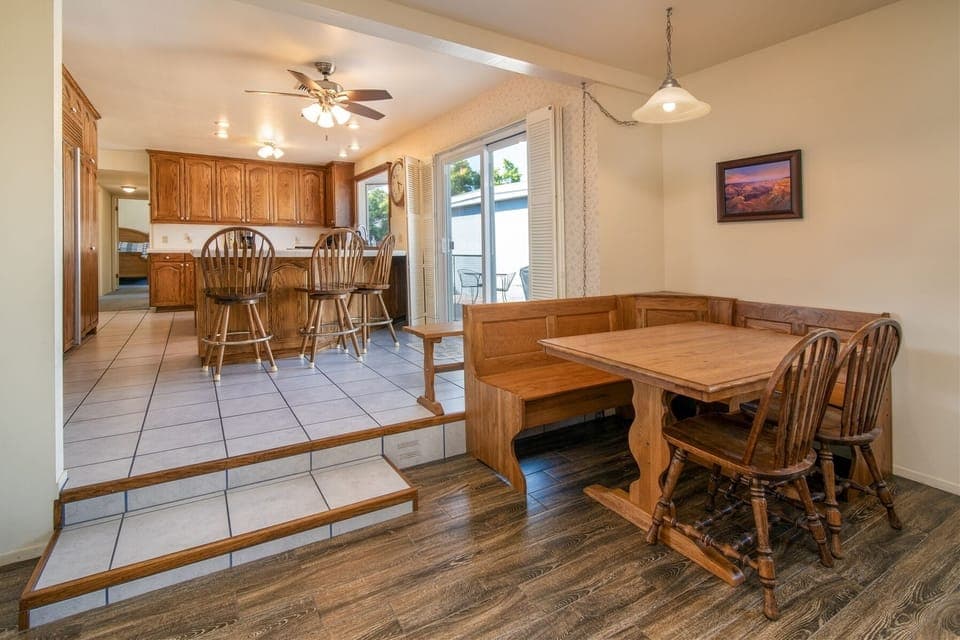 This classic nook set up is the perfect place to break bread with loved ones.