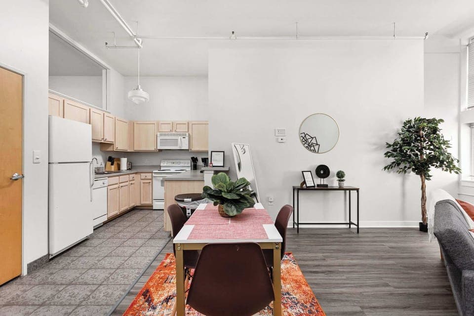 Unit 2 - Dining Area