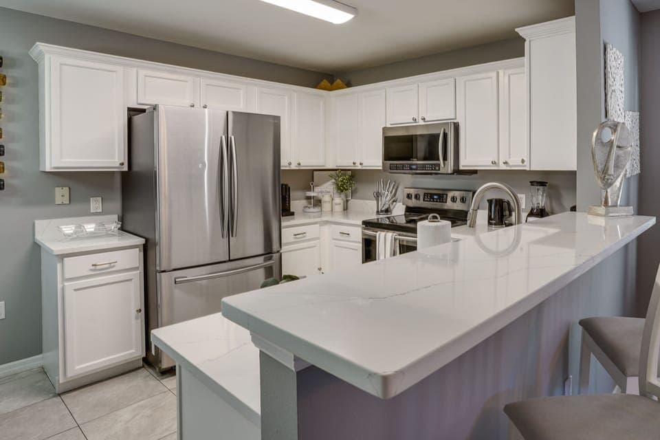Kitchen | Cooking Basics | Coffee Maker | Paper Towels/Trash Bags Provided