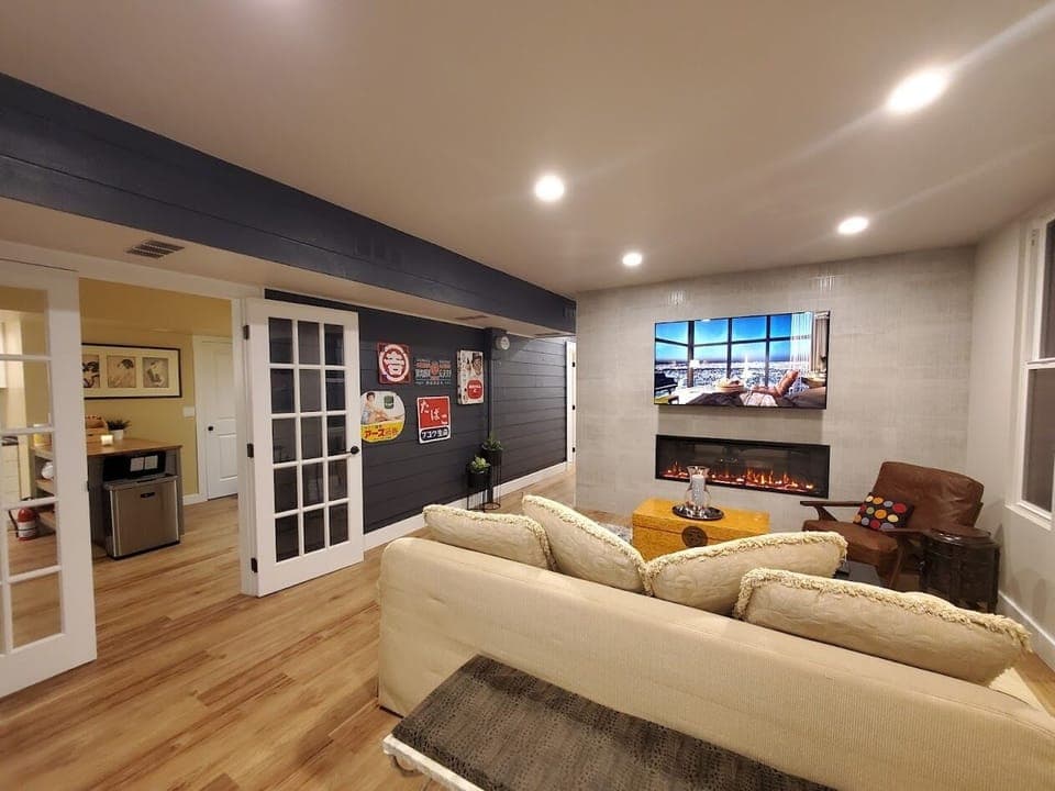 living Room - 65"TV & Elec. fireplace
