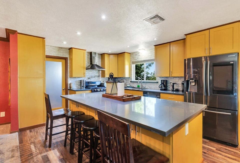 Fully stocked kitchen