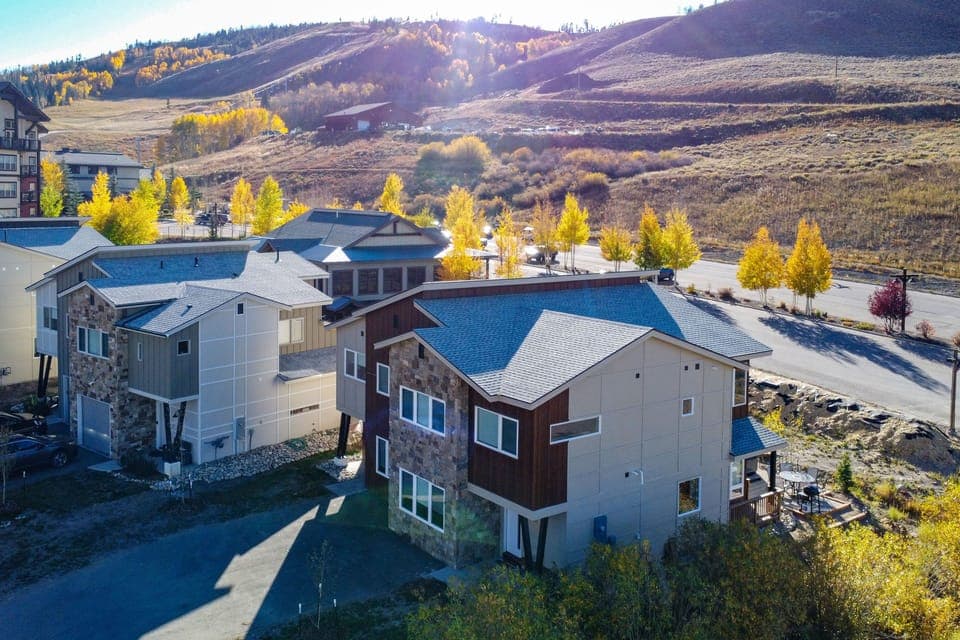Granby Vacation Rental | 4BR | 3BA | 1,428 Sq Ft | 1 Step Required