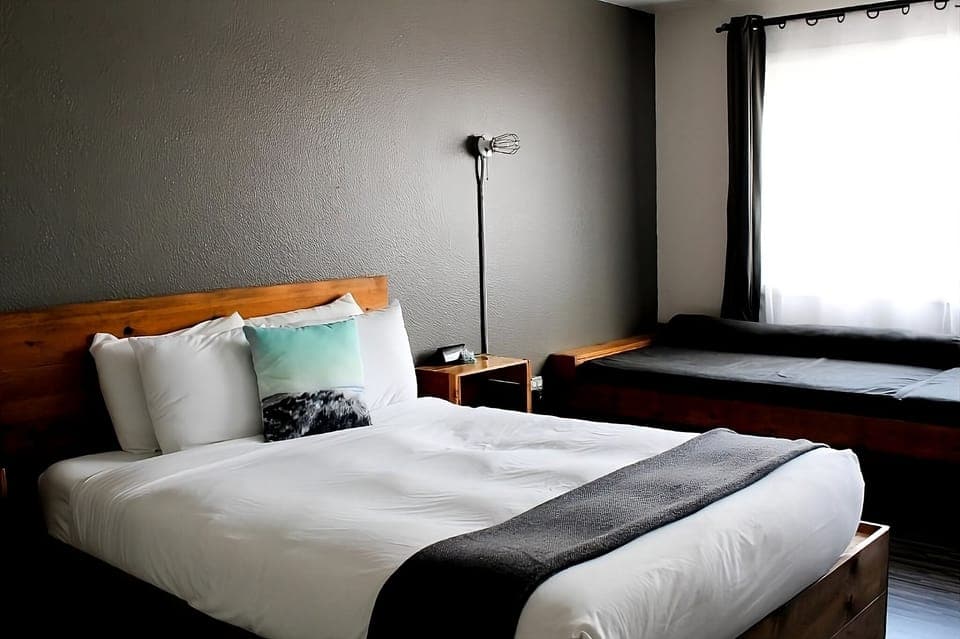 Comfortable Unit with Queen bed