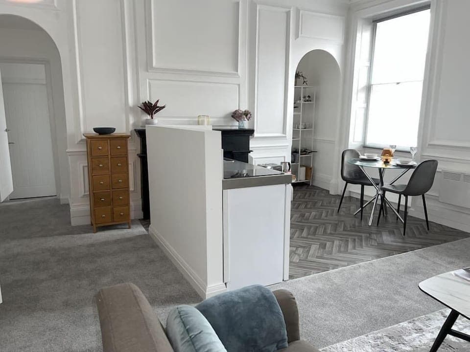 Kitchen and dining area