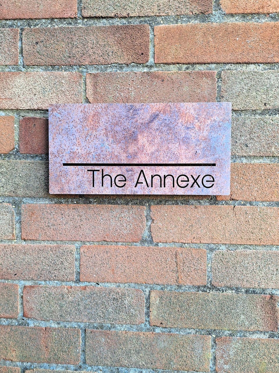 Annexe entrance sign.