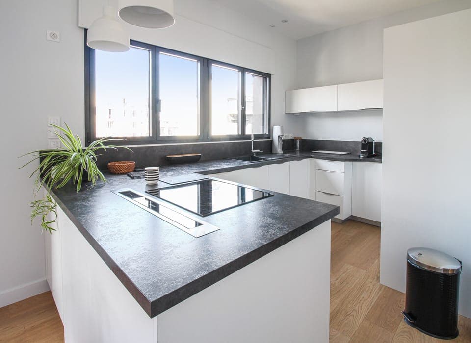 Cuisine lumineuse et moderne