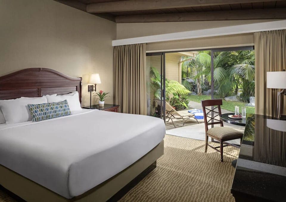 Unit with King size bed