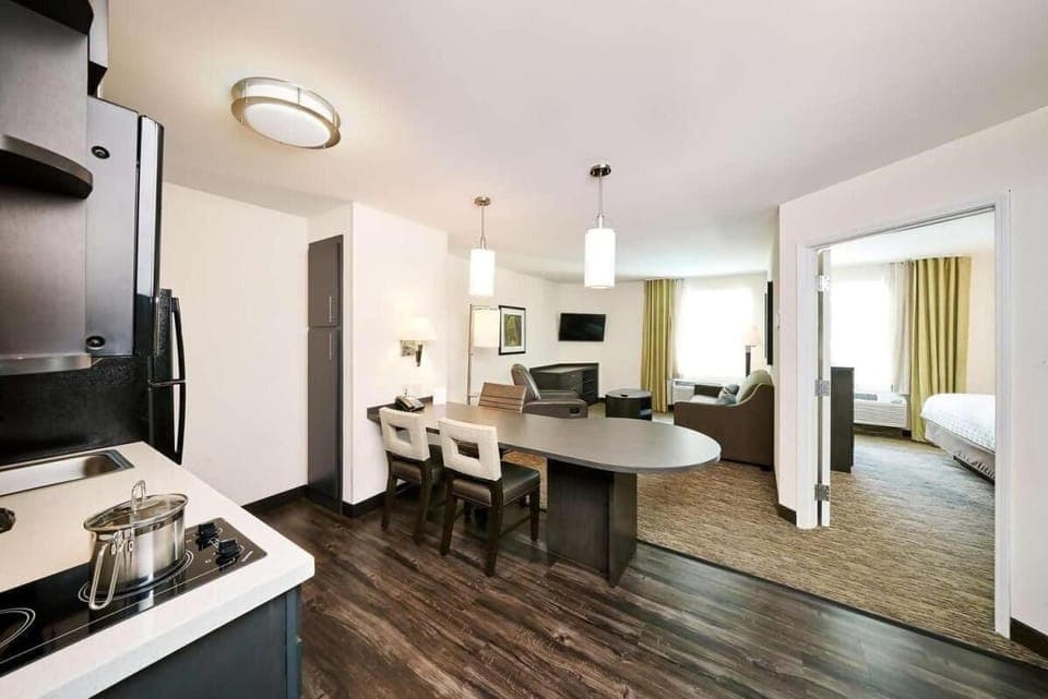 Cook, dine, and lounge comfortably in your open-plan suite.