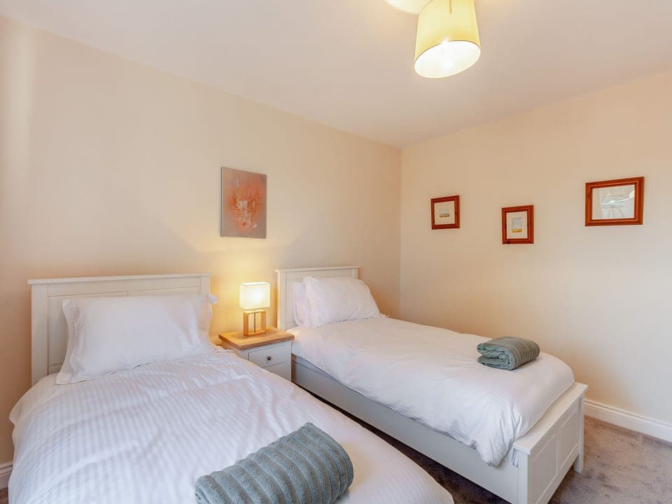 Twin bedroom | Barn Cottage, Falfield, near Wotton-under-edge