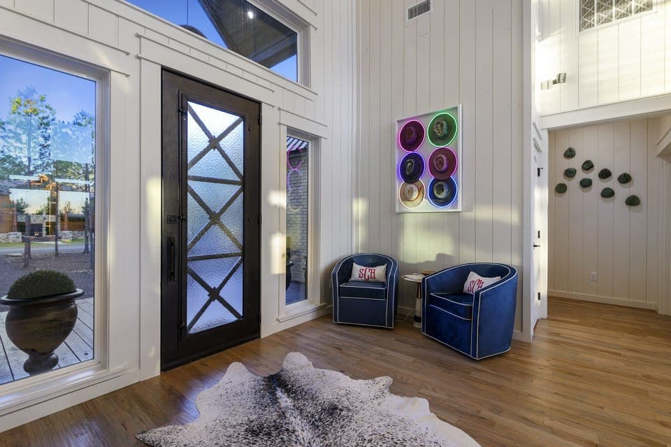 Luxury seating at every turn!