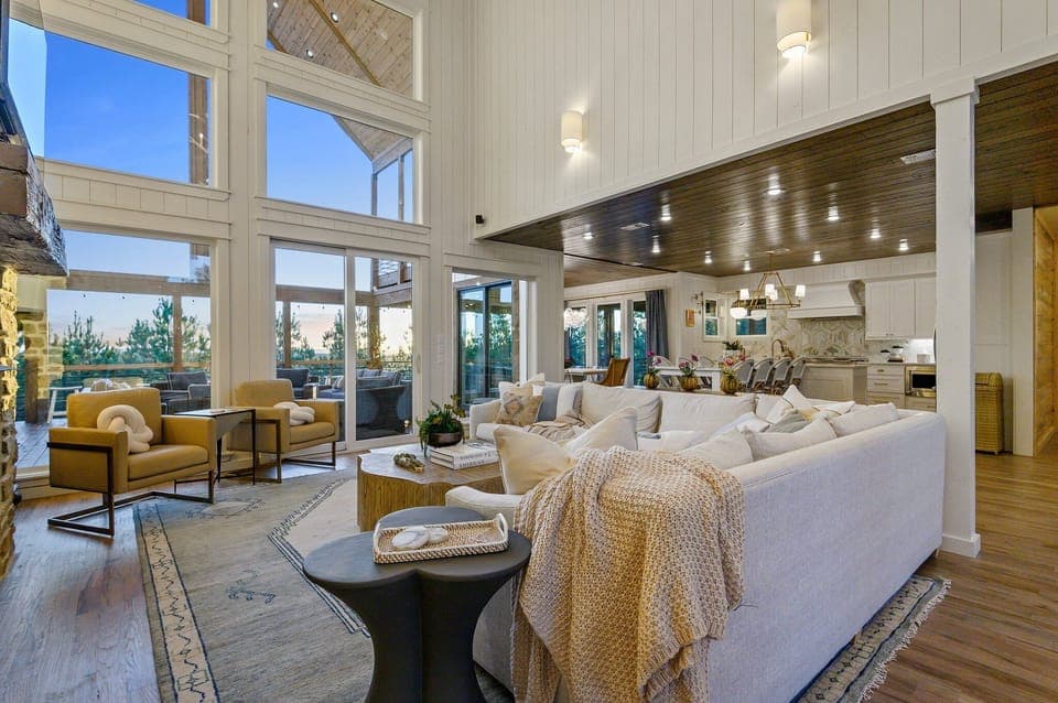 Open concept floor plan makes entertaining easy! 