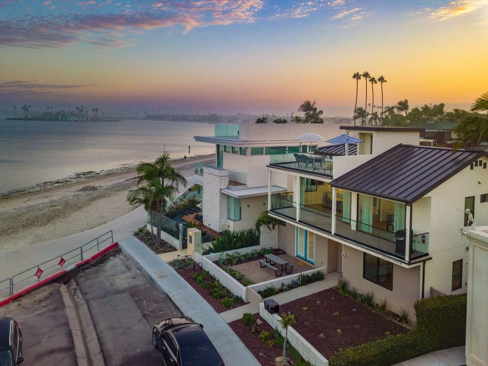 Less than 50 feet to the beach.