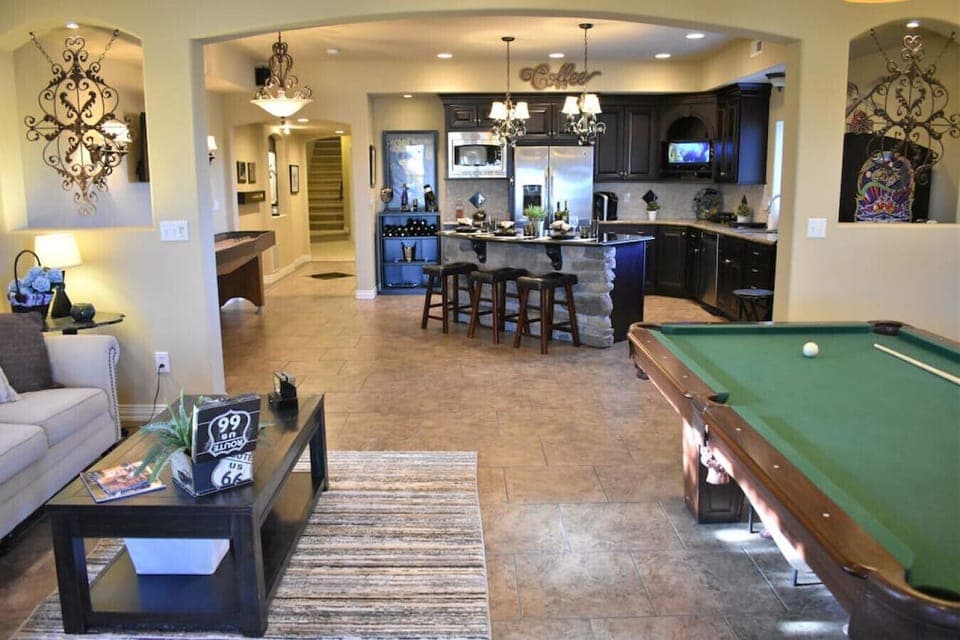 Game room